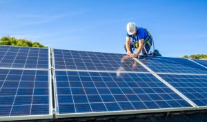 Installation et mise en production des panneaux solaires photovoltaïques à Villers-le-Lac
